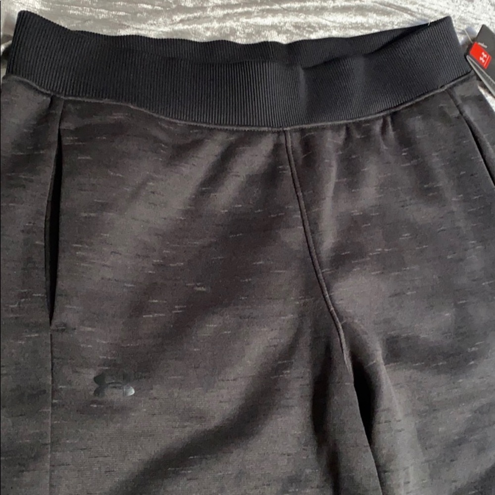 Winter Under Armour sweatpants